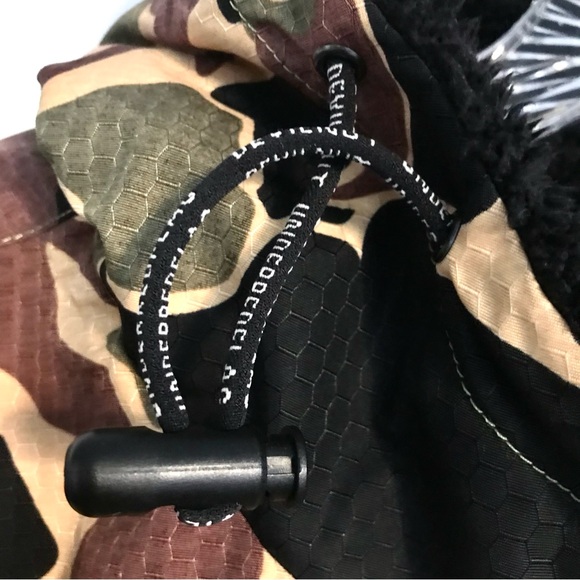 DEVIL NUT Camo Hooded Jacket - Picture 5 of 10